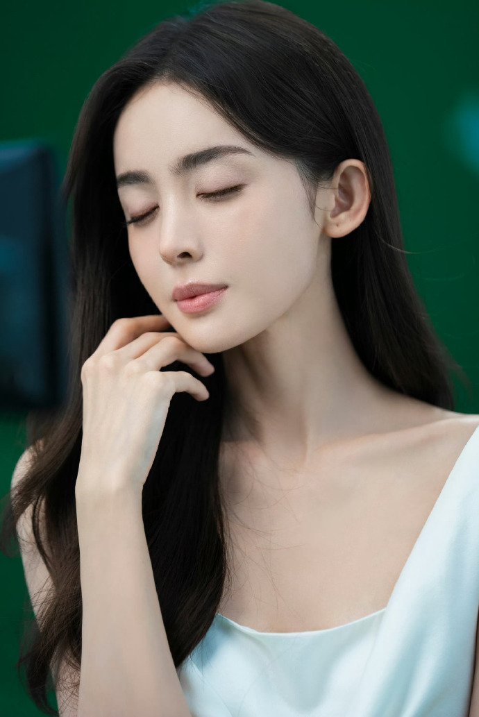 周星驰回归暑期档，《功夫女足》票房突破亿元